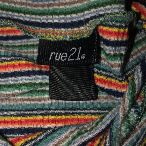 Rue 21 Rainbow small top - Picture 6 of 6